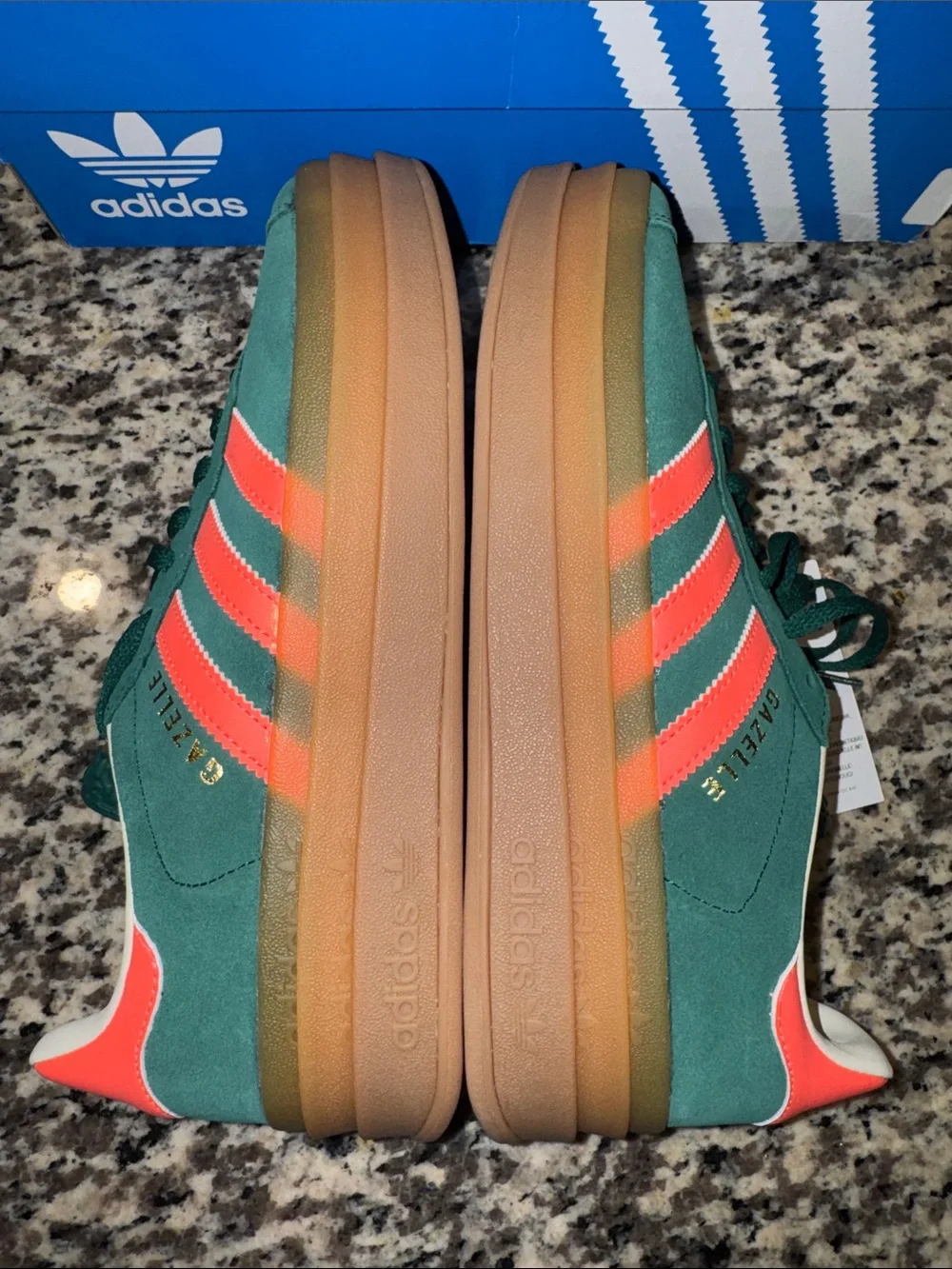 🆕 adidas Bold Triple Stack Gazelle Kids Green Suede w Orange Sneakers. 7. NWT!🔥🔥